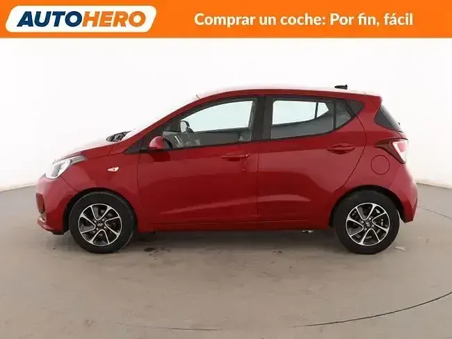 Usado Hyundai i10 87 CV (63 kW) 2017 Rojo Utilitario