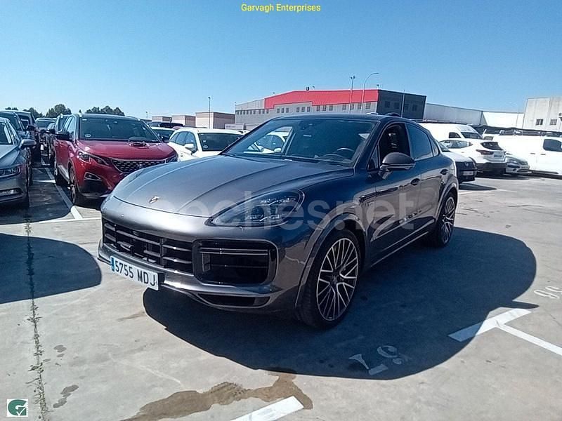 Gris / plata Usado 2023 Porsche Cayenne Turbo S SUV | 129.990 € (Super precio) - Imagen 1/4
