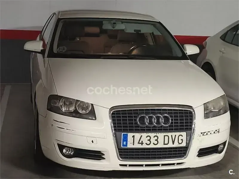 Usado Audi A3 Ambition 140 CV (102 kW) 2006 Blanco Utilitario