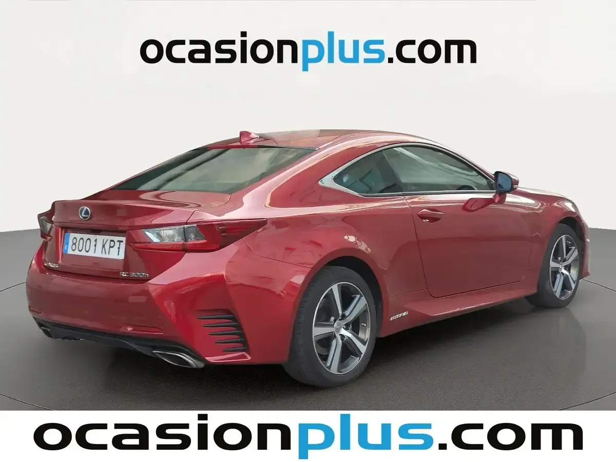 Usado Lexus RC300h Executive Line 223 CV (164 kW) 2018 Rojo Coupe