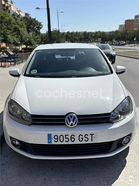 Blanco Usado 2010 VW Golf VI Advance Familiar | 6300 € (Un poco caro) - Imagen 1/4