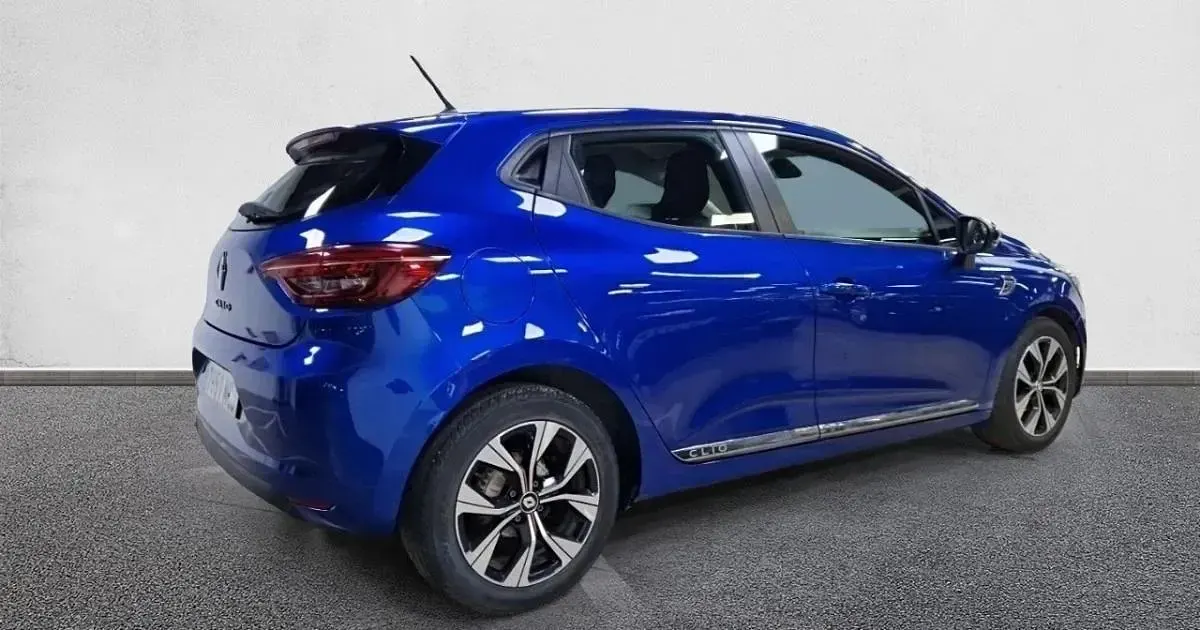Usado Renault Clio LIMITED 90 CV (66 kW) 2022 Utilitario