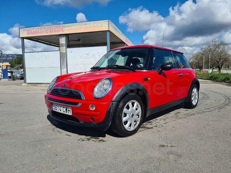 Usado Mini ONE 90 CV (66 kW) 2005 Rojo Utilitario