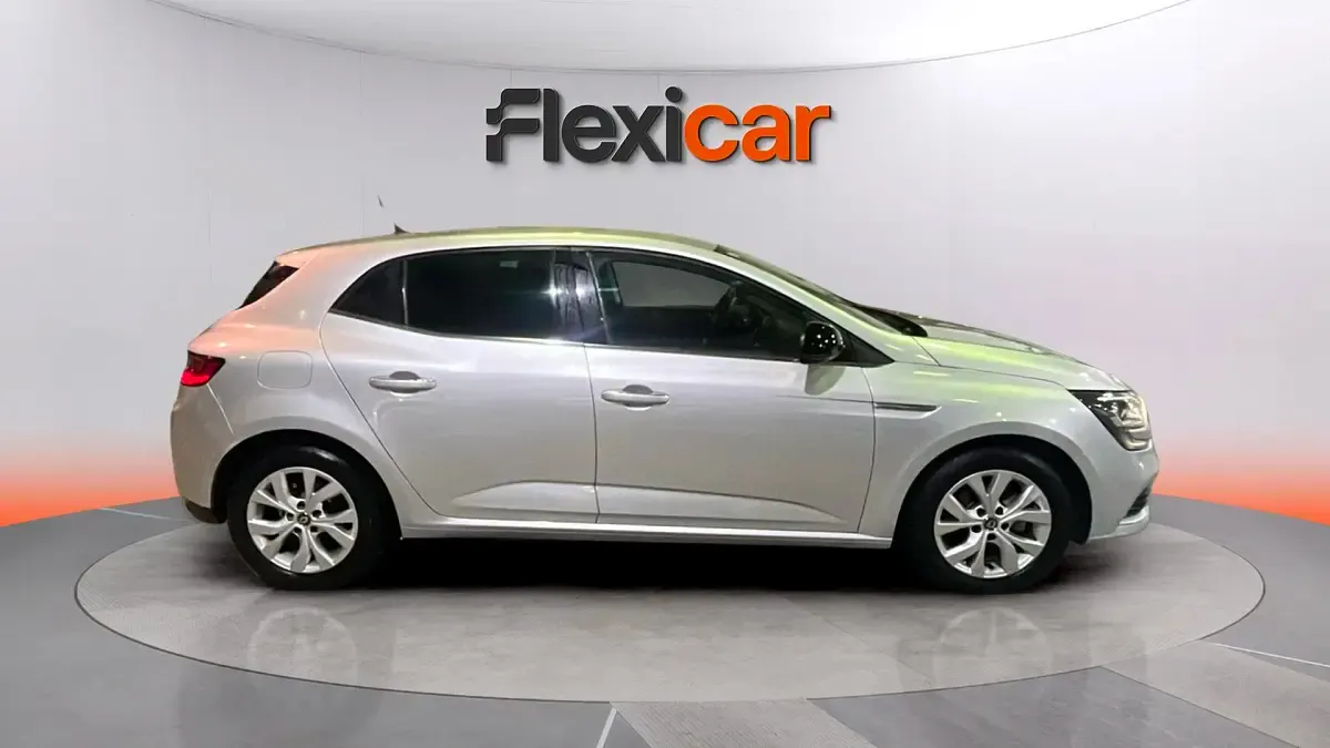 Usado Renault Mégane IV LIMITED 140 CV (102 kW) 2020 Gris Berlina
