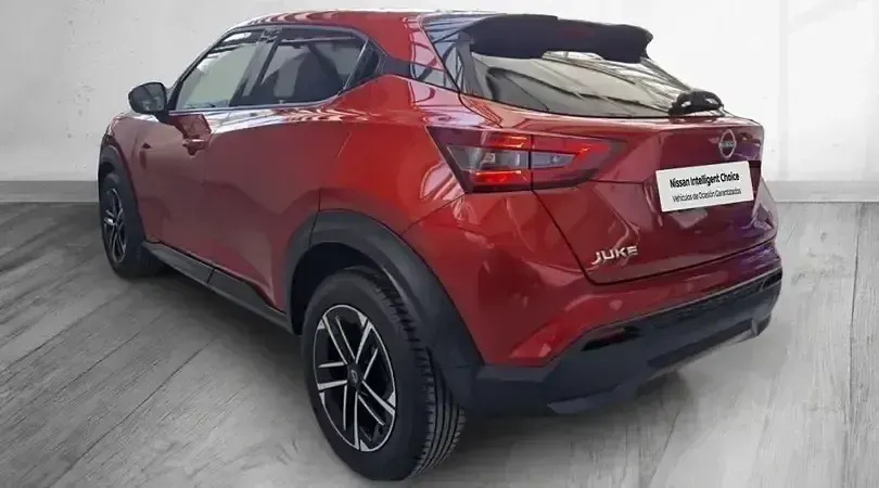 Usado Nissan Juke N-Connecta 114 CV (83 kW) 2025 Fuji sunset (metalizado) SUV