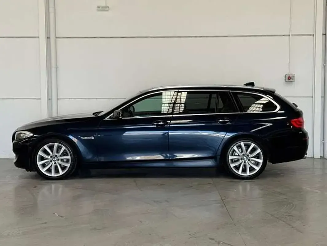 Usado BMW 530 258 CV (189 kW) 2011 Azul Familiar