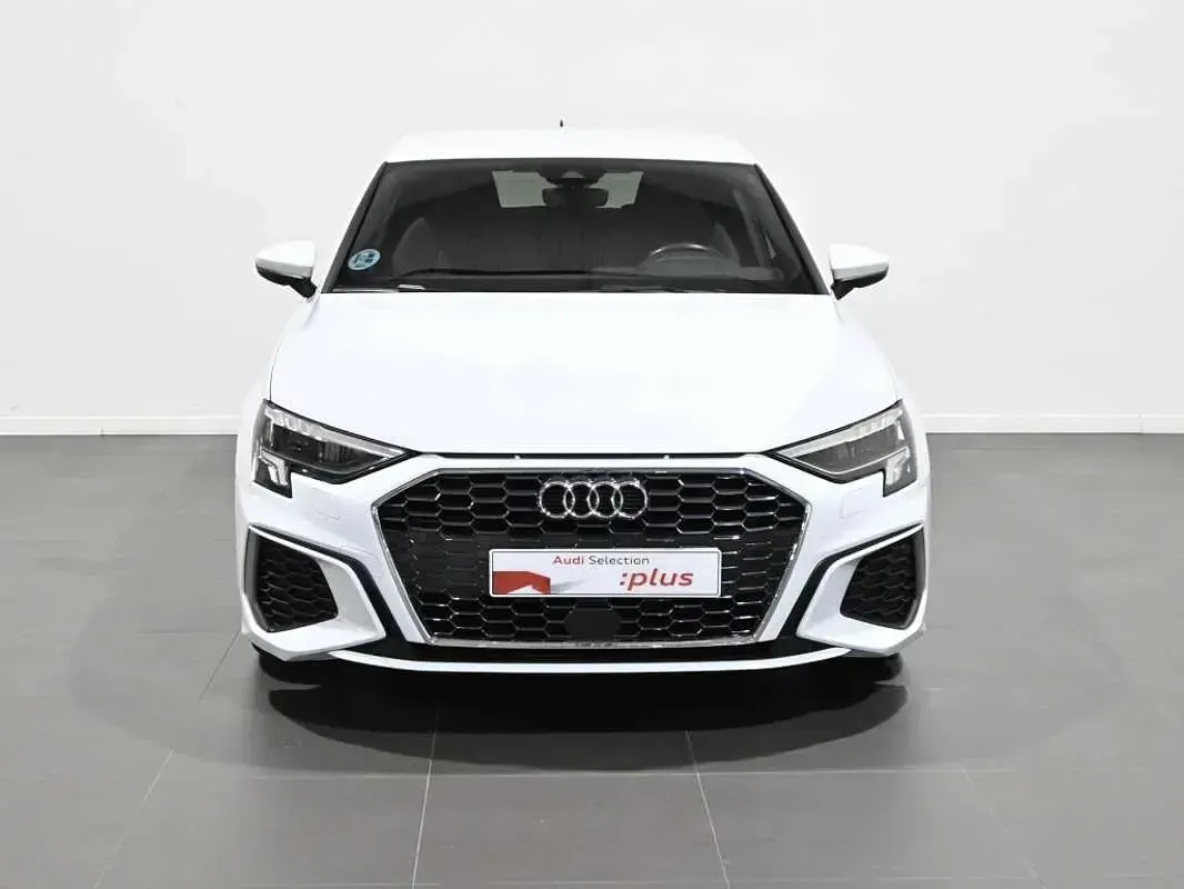 Usado Audi A3 Sportback S-Line 150 CV (110 kW) 2023 Blanco Utilitario