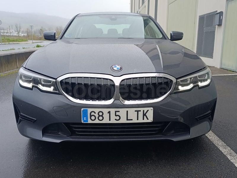 Usado BMW 318 150 CV (110 kW) 2021 Gris / plata Berlina