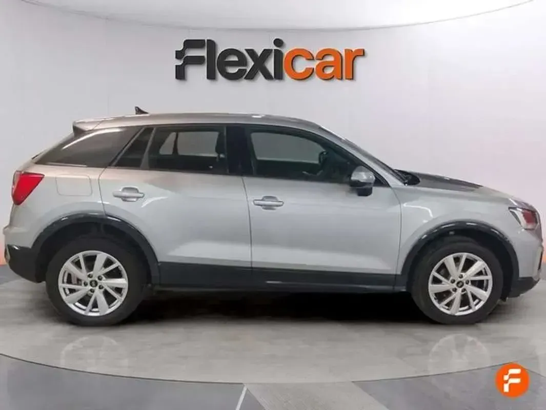 Usado Audi Q2 150 CV (110 kW) 2023 Gris SUV