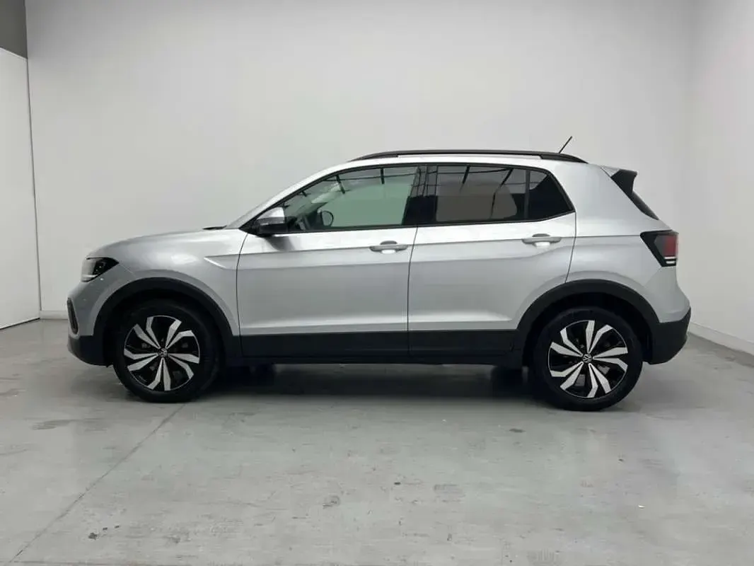 Usado VW T-Cross Life 116 CV (85 kW) 2025 Gris SUV