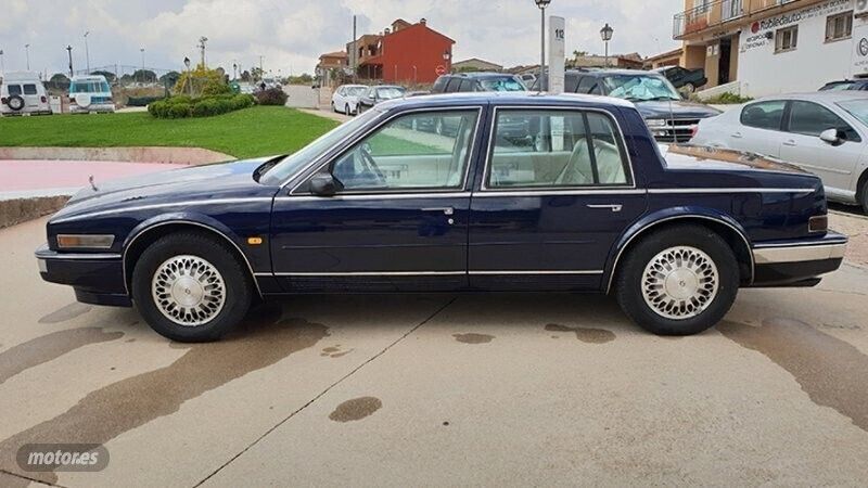 Usado Cadillac Seville 158 CV (116 kW) 1990 Azul Berlina