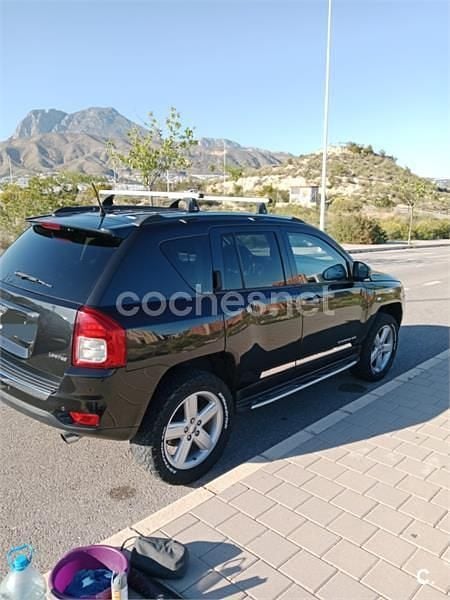 Usado Jeep Compass Limited 163 CV (119 kW) 2011 Negro SUV