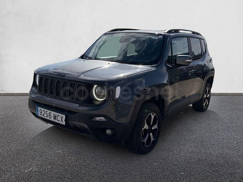 Usado Jeep Renegade Trailhawk 240 CV (176 kW) 2022 Gris / plata SUV