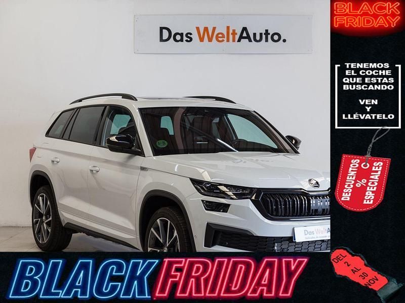 Blanco Usado 2022 Skoda Kodiaq SportLine SUV | 49.490 € - Imagen 1/4