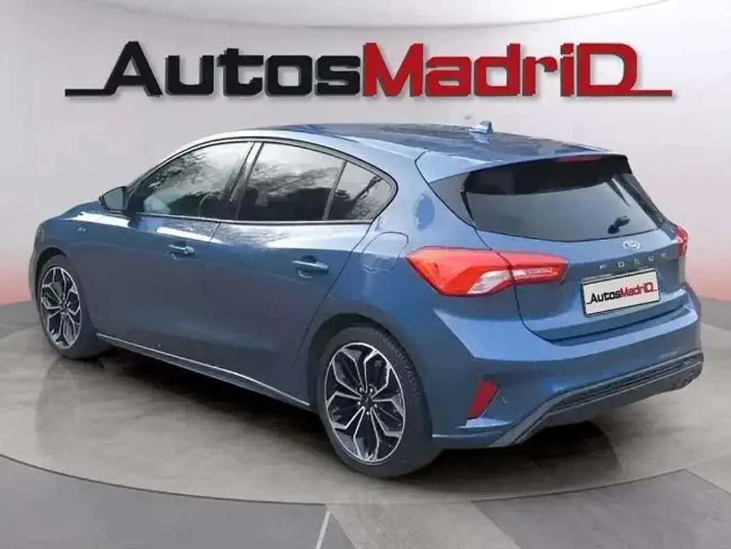 Usado Ford Focus ST-Line 125 CV (91 kW) 2020 Azul Utilitario