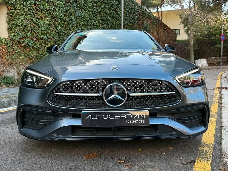 Usado Mercedes C220 200 CV (147 kW) 2022 Gris / plata Berlina