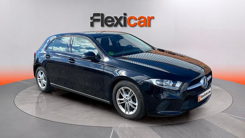 Usado Mercedes A180 136 HP (100 kW) 2020 Preto Sedan