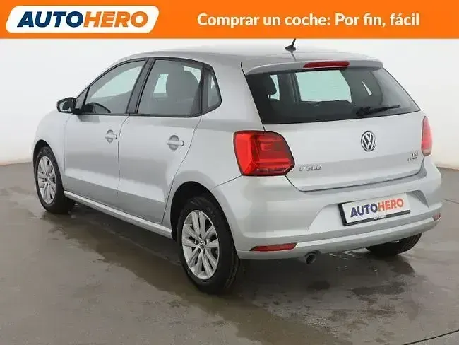 Begagnad VW Polo Advance 90 HK (66 kW) 2017 Grå Sedan