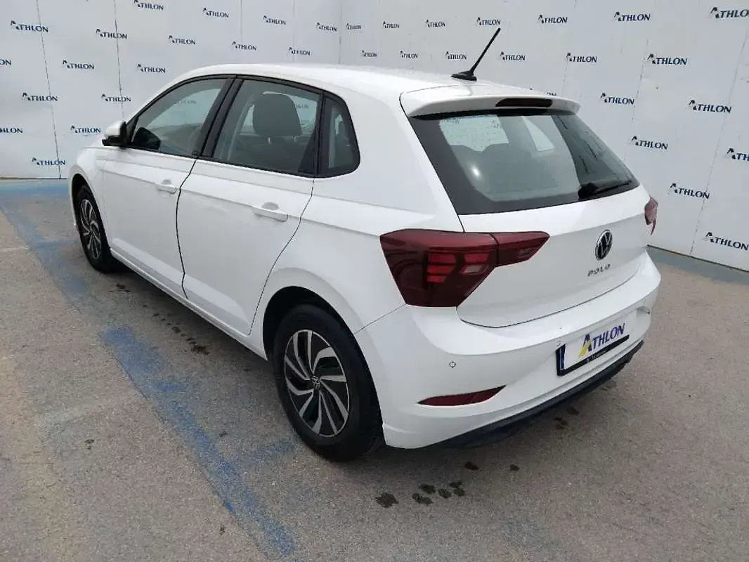 Usado VW Polo Life 95 CV (69 kW) 2023 Blanco Utilitario