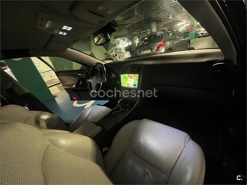 Negro Usado 2006 Lexus IS250 Sport Line Berlina | 8000 € (Buen precio) - Imagen 1/2