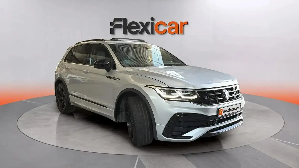 Usado VW Tiguan R-line 150 CV (110 kW) 2024 SUV