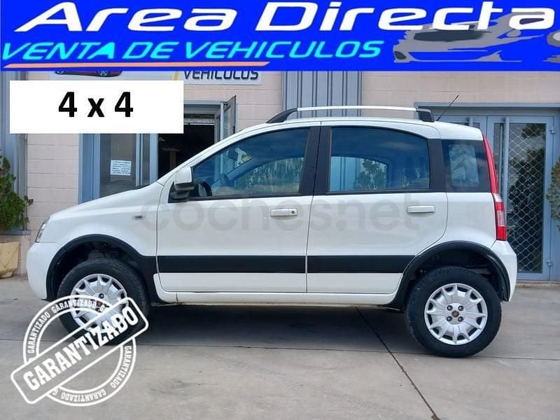 Usado Fiat Panda 4x4 Climbing 75 CV (55 kW) 2012 Blanco Utilitario