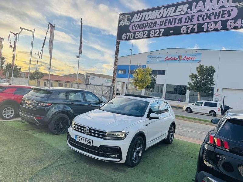 Usado VW Tiguan Sportline 150 CV (110 kW) 2019 Blanco SUV
