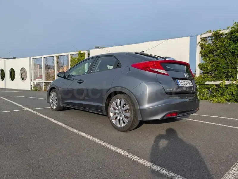 Usado Honda Civic Sport 142 CV (104 kW) 2012 Gris / plata Berlina
