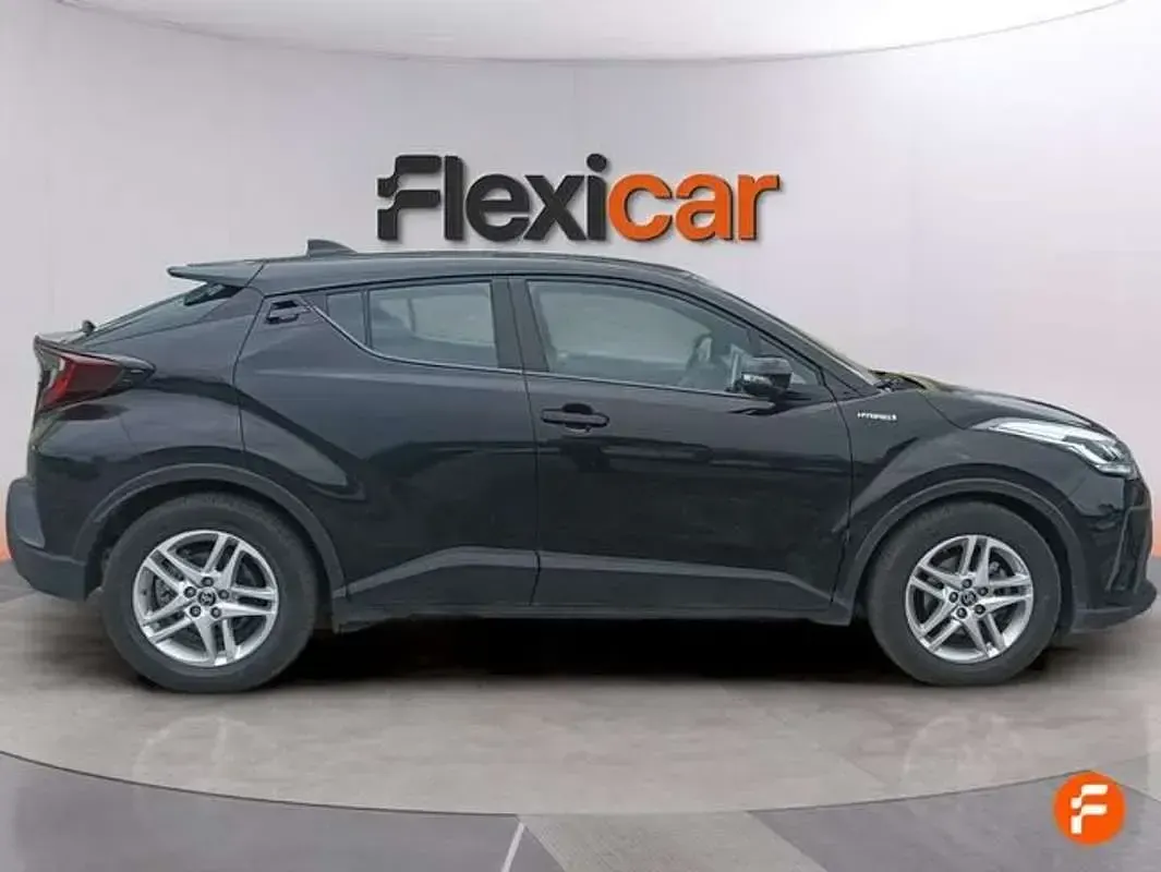 Usado Toyota C-HR Active 122 CV (89 kW) 2021 Negro SUV