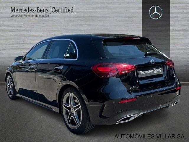 Usado Mercedes A180 136 HP (100 kW) 2025 Preto