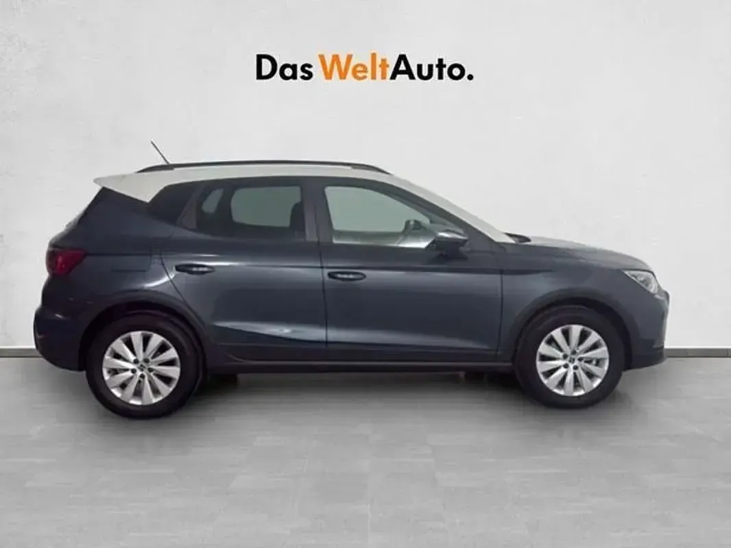 Usado Seat Arona Style 116 CV (85 kW) 2025 Gris SUV
