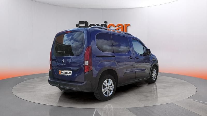 Usado Peugeot Rifter Active 100 CV (73 kW) 2020 Azul Monovolumen