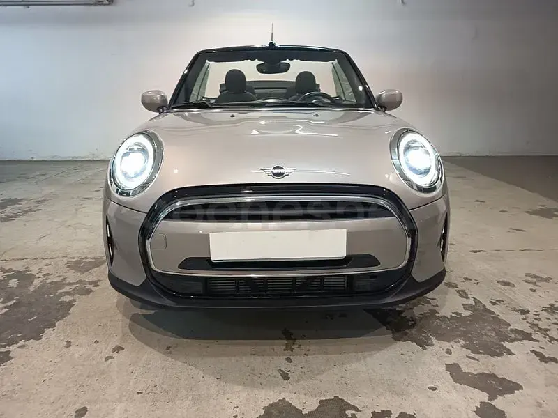 Usado Mini Cooper Cabriolet 136 CV (100 kW) 2022 Beige Descapotable