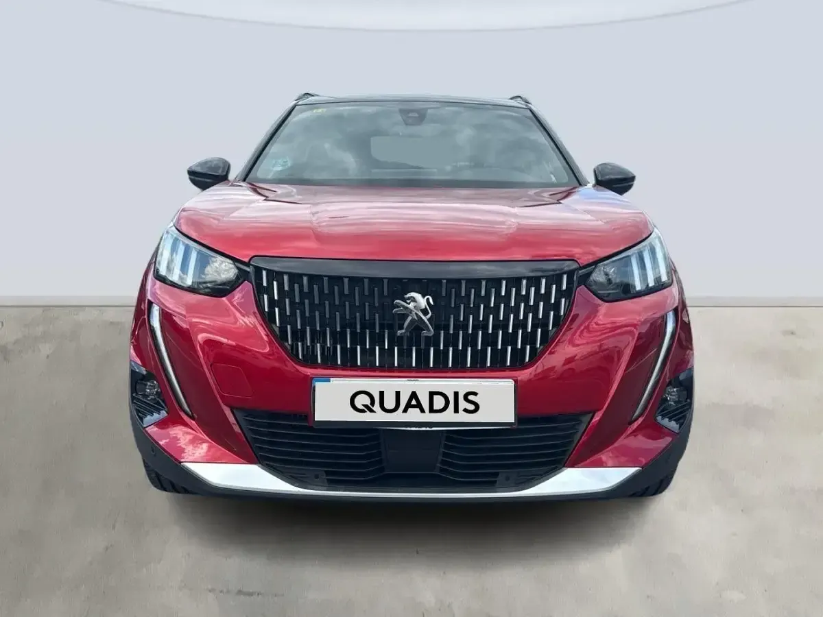Usado Peugeot 2008 GT 155 CV (114 kW) 2020 Rojo SUV