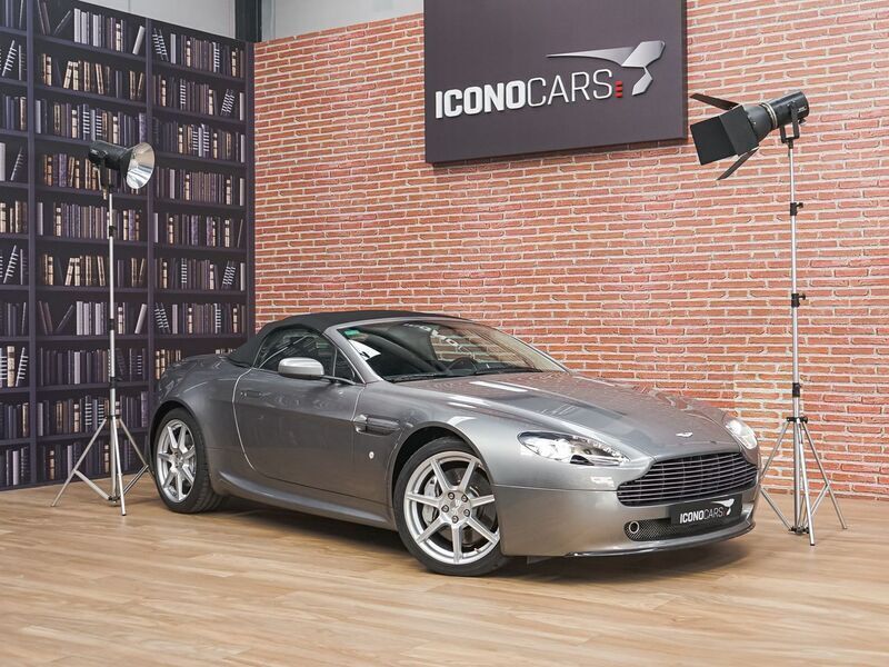 Gris Usado 2007 Aston Martin Vantage Coupe | 54.900 € - Imagen 1/4
