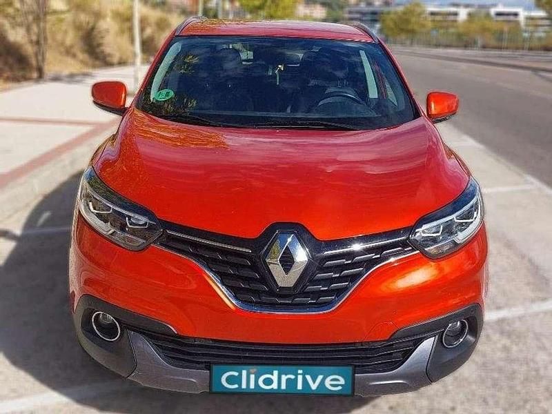 Usado Renault Kadjar Zen 110 CV (80 kW) 2016 Rojo SUV
