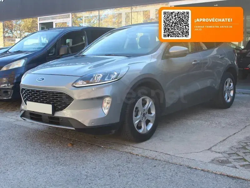 Usado Ford Kuga ST-Line 120 CV (88 kW) 2021 Gris / plata SUV