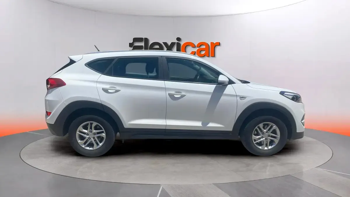 Usado Hyundai Tucson 132 CV (97 kW) 2019 Blanco SUV