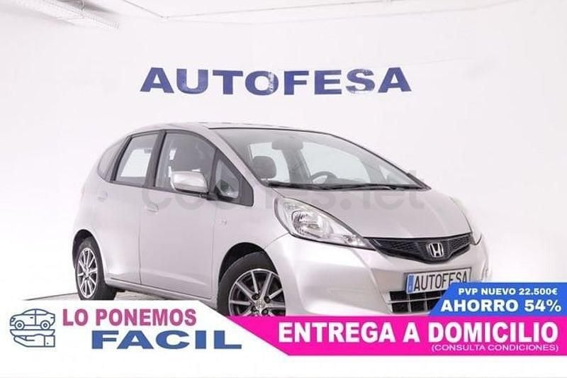 Usado Honda Jazz Elegance 102 CV (75 kW) 2015 Gris / plata Utilitario