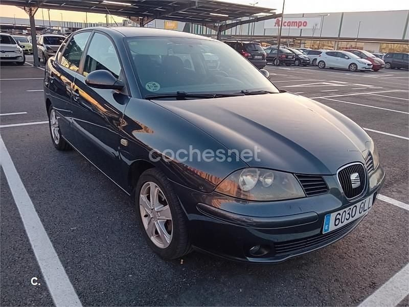Usado Seat Cordoba Style 100 CV (73 kW) 2009 Negro Berlina