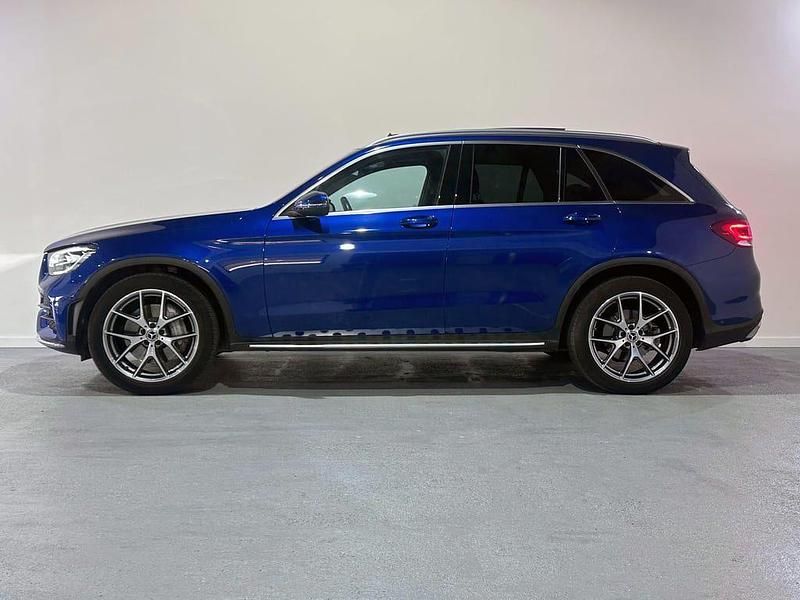 Usado Mercedes GLC200 197 CV (144 kW) 2020 Azul SUV