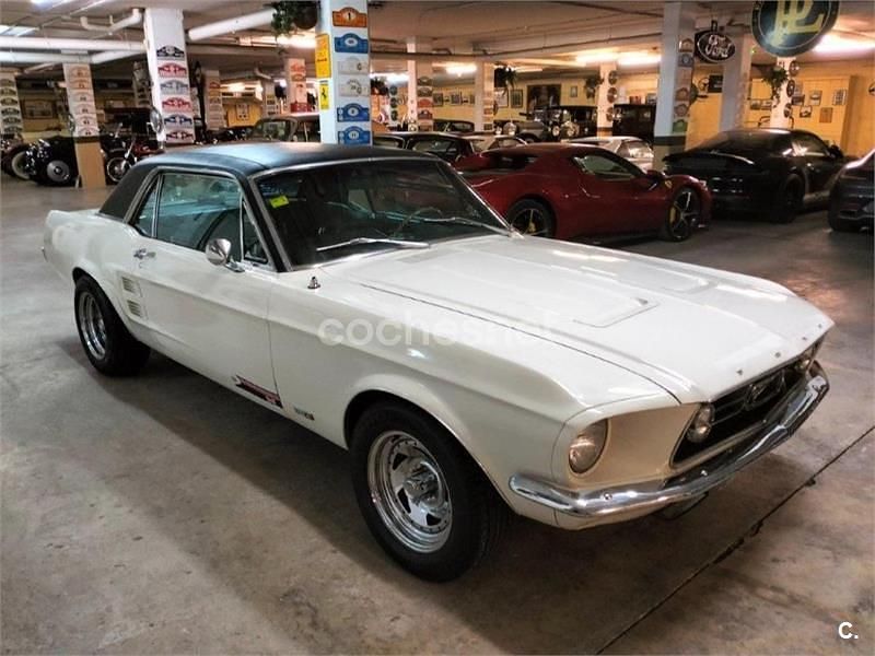 Usado Ford Mustang GT 418 CV (307 kW) 2015 Blanco Coupe