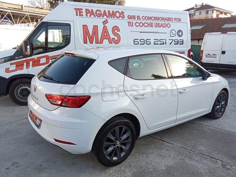 Usado Seat Leon Style 115 CV (84 kW) 2019 Blanco Berlina