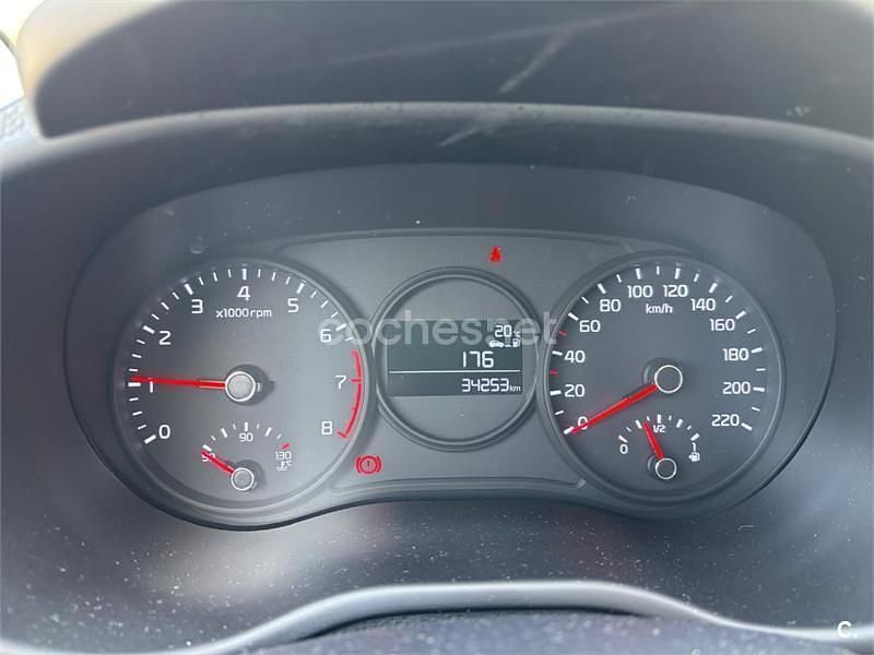 Usado Kia Picanto Comfort 67 CV (49 kW) 2020 Blanco Utilitario