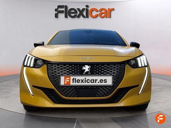Usado Peugeot 208 GT-line 100 CV (73 kW) 2019 Amarillo Utilitario
