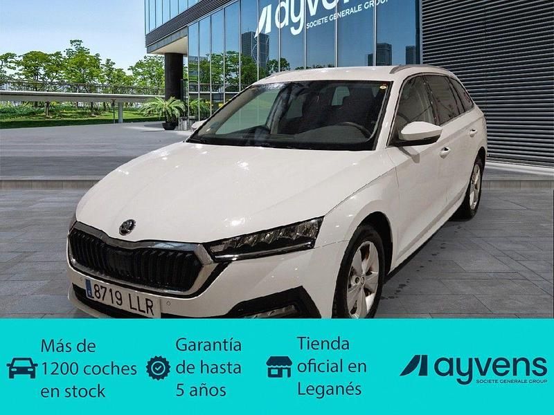Usado Skoda Octavia Ambition 150 HP (110 kW) 2020 Branco Carrinha