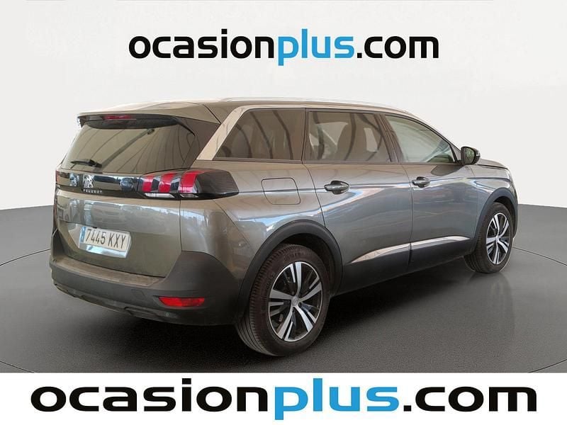 Usado Peugeot 5008 Allure 130 CV (95 kW) 2019 Gris SUV