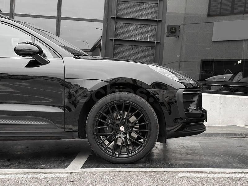 Używany Porsche Macan 265 KM (194 kW) 2022 Czarny SUV