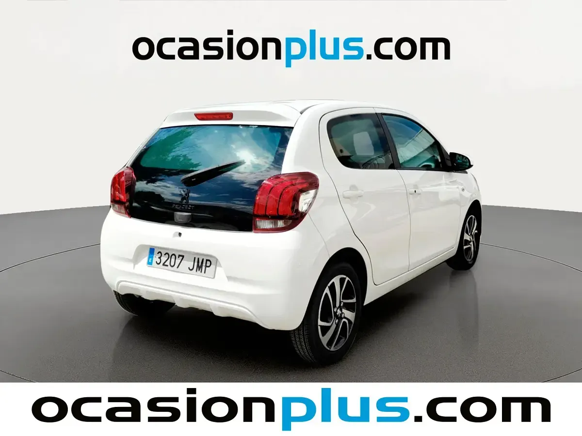 Usado Peugeot 108 Allure 82 CV (60 kW) 2016 Blanco Utilitario