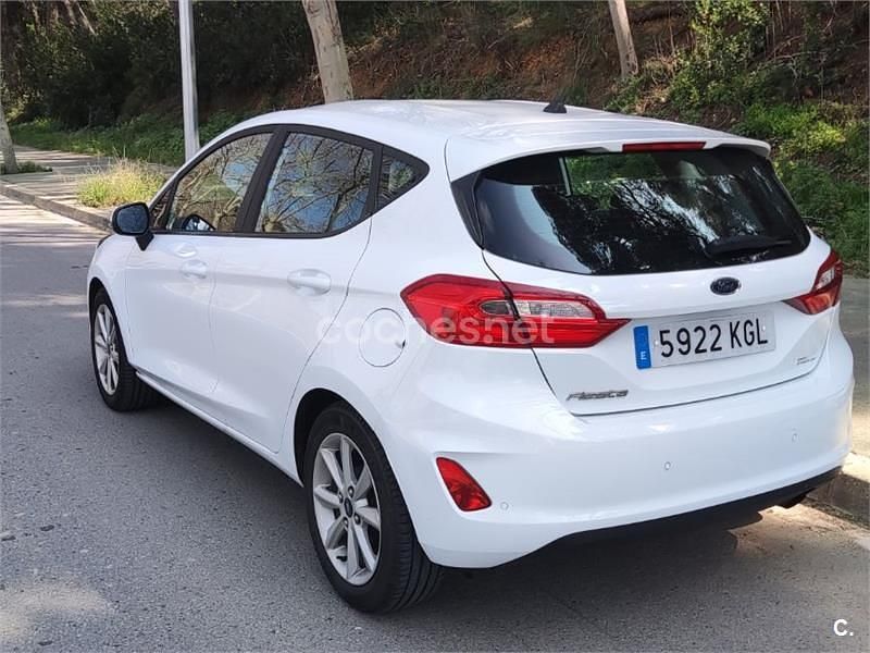 Occasion Ford Fiesta Trend 100 PK (73 kW) 2017 Wit Hatchback